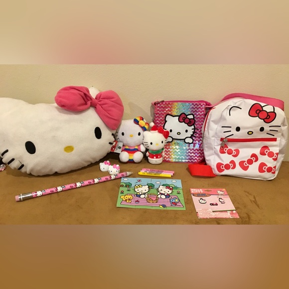 Hello Kitty Other - Hello kitty lot